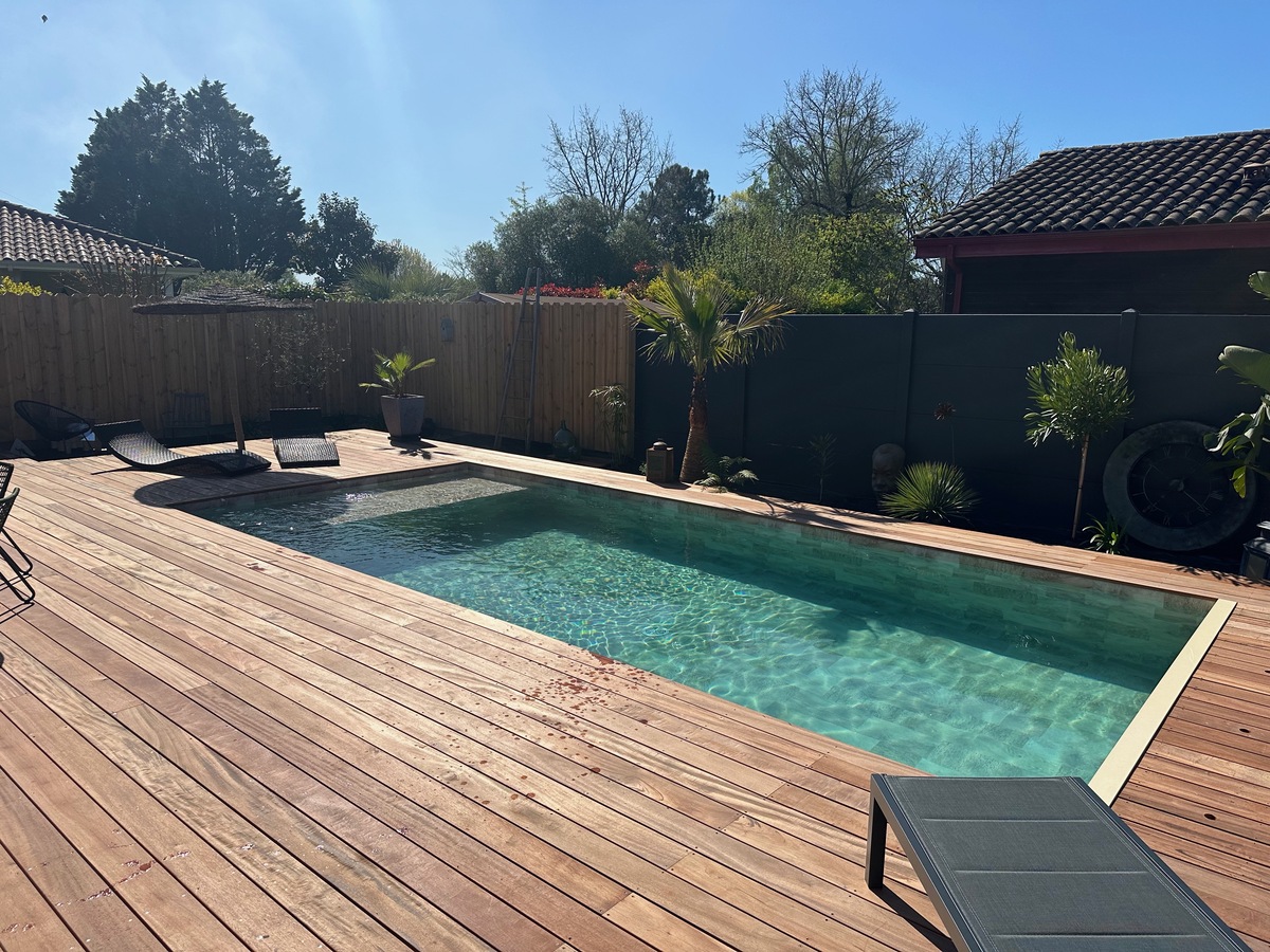 Piscine Traditionnelle sur Parentis