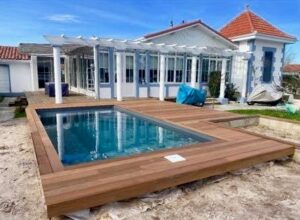 Terrasse en bois exotique ipe – pour piscine sur le Bassin d’arcachon
